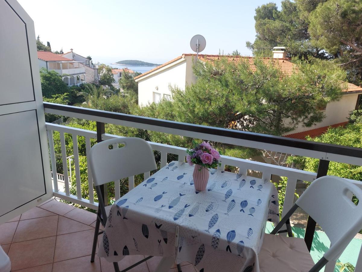 Apartments Zvonimir Hvar Town Exteriör bild