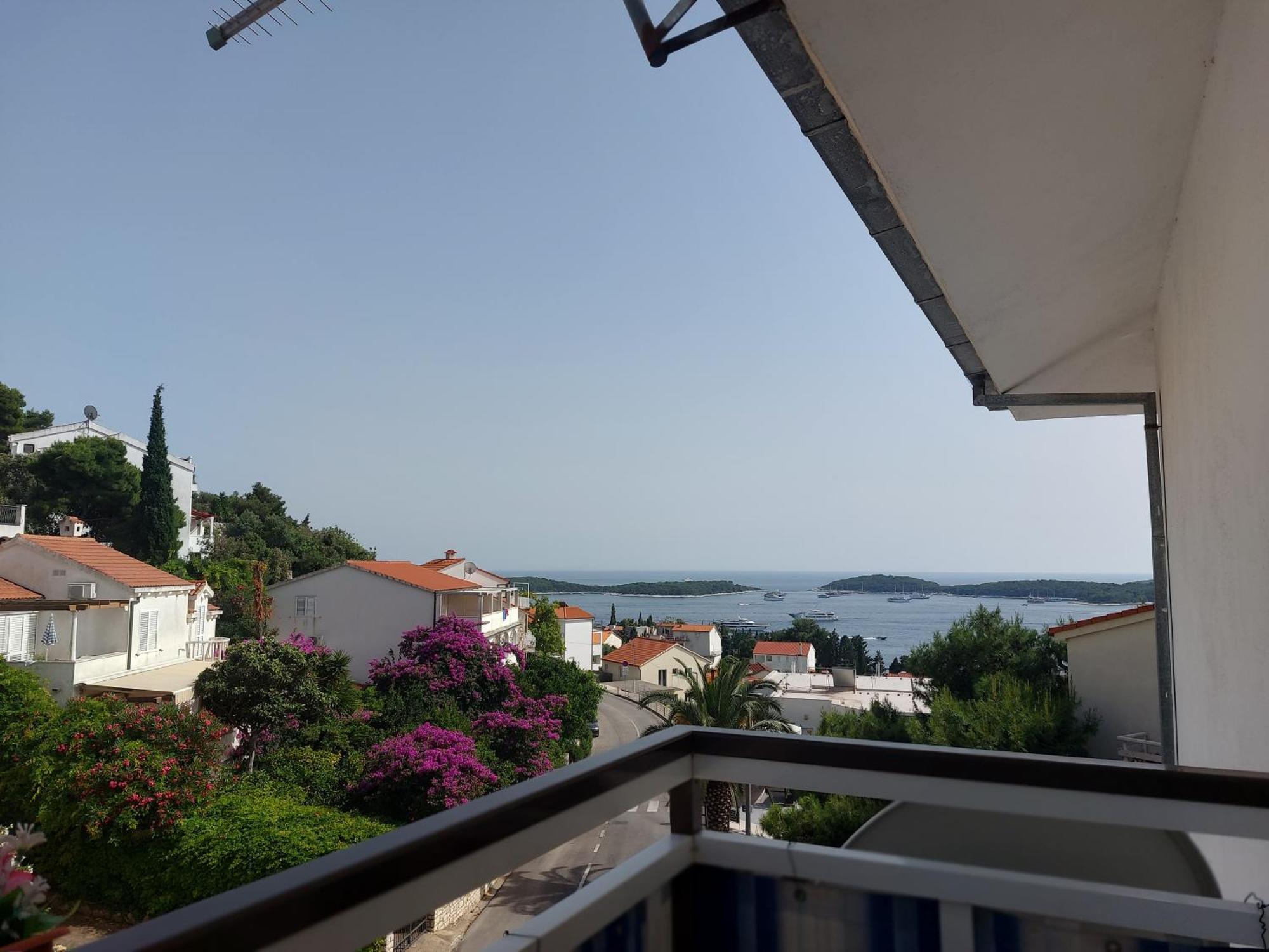 Apartments Zvonimir Hvar Town Exteriör bild